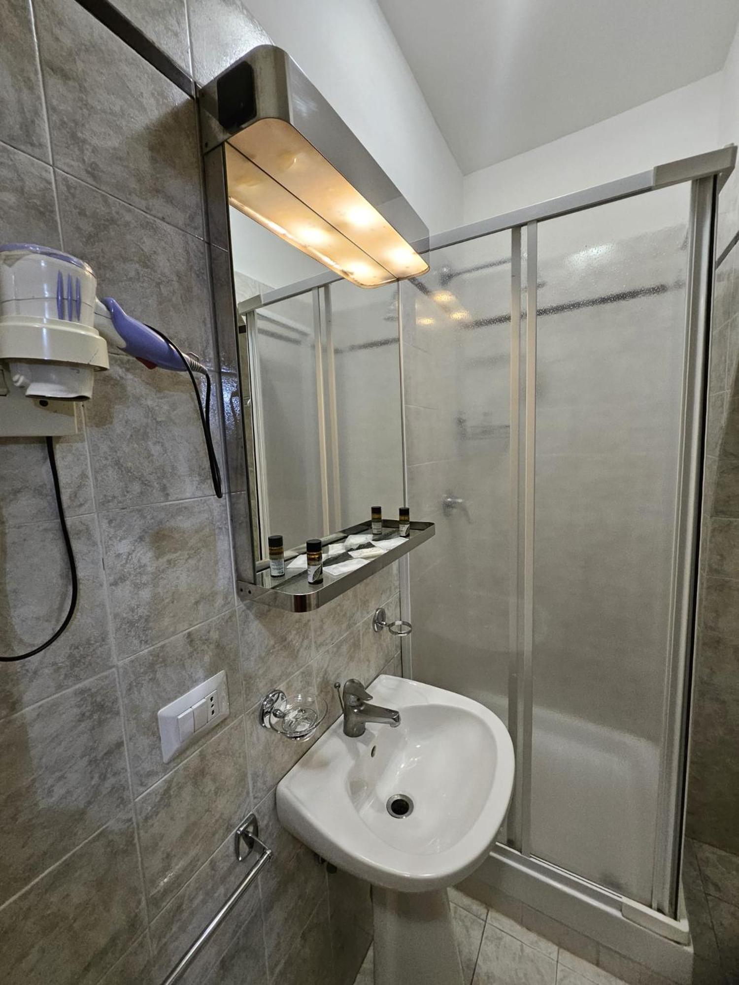 Hotel Giubileo Рим Екстериор снимка